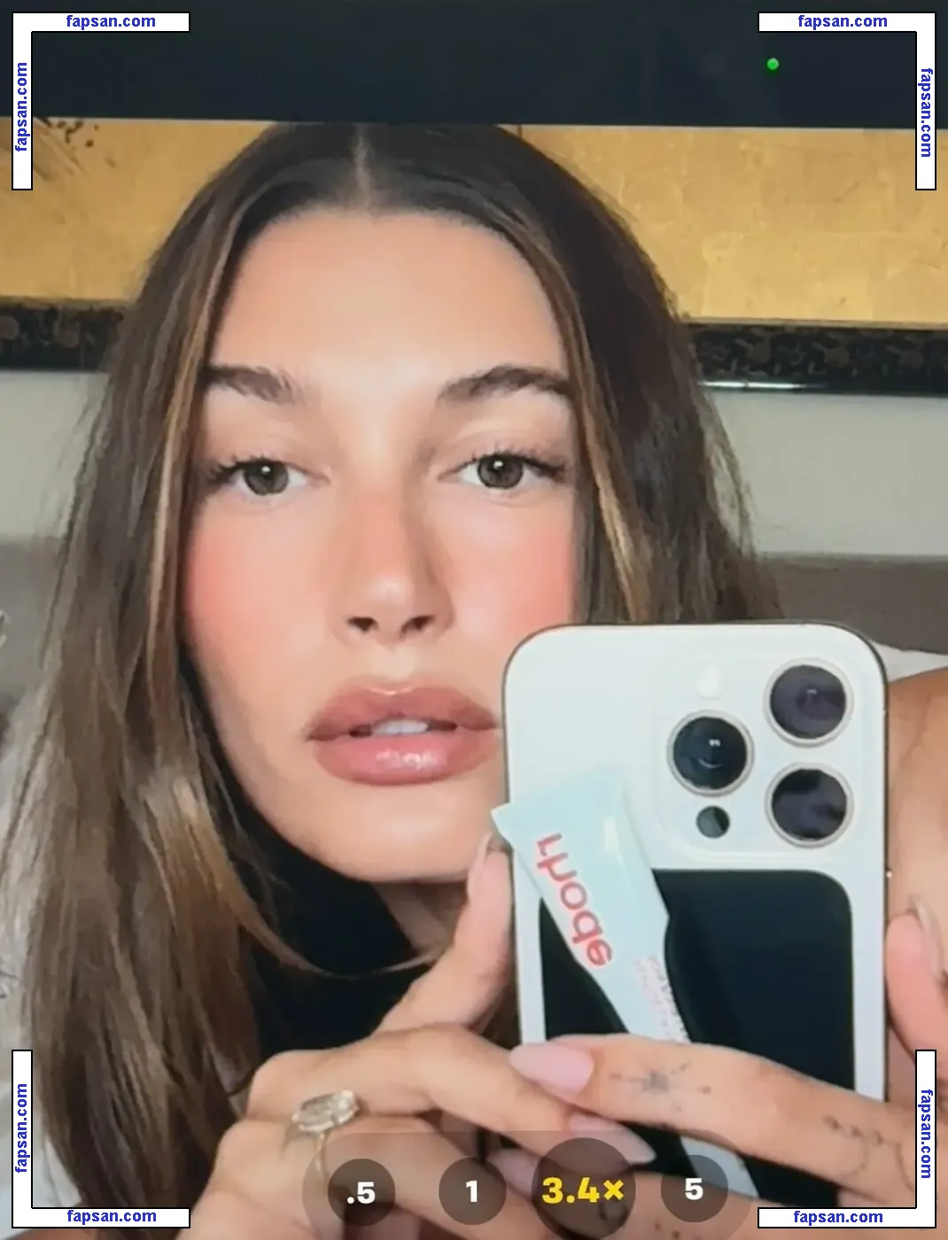 Hailey Baldwin Bieber nude photo #0400 from OnlyFans