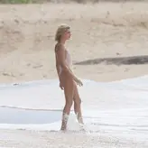 Hailey Baldwin голая #0160