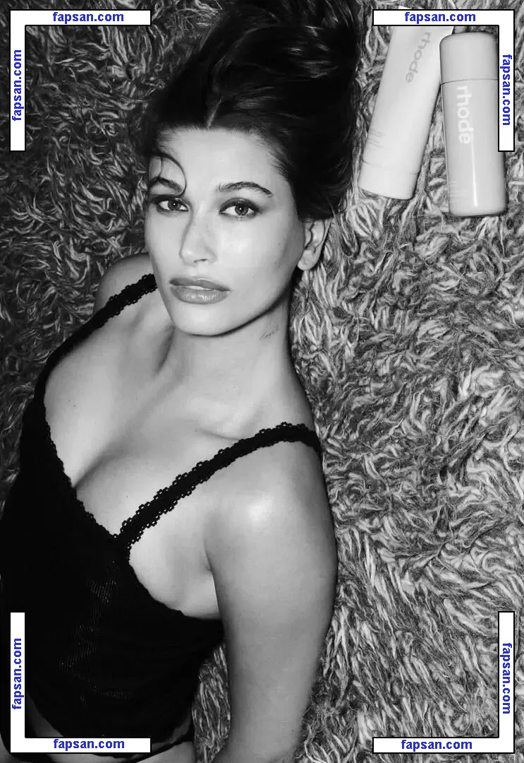 Hailey Baldwin nude photo #3879 from OnlyFans