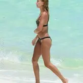 Hailey Bieber голая #0608