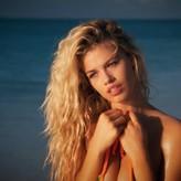 Hailey Clauson голая #0845