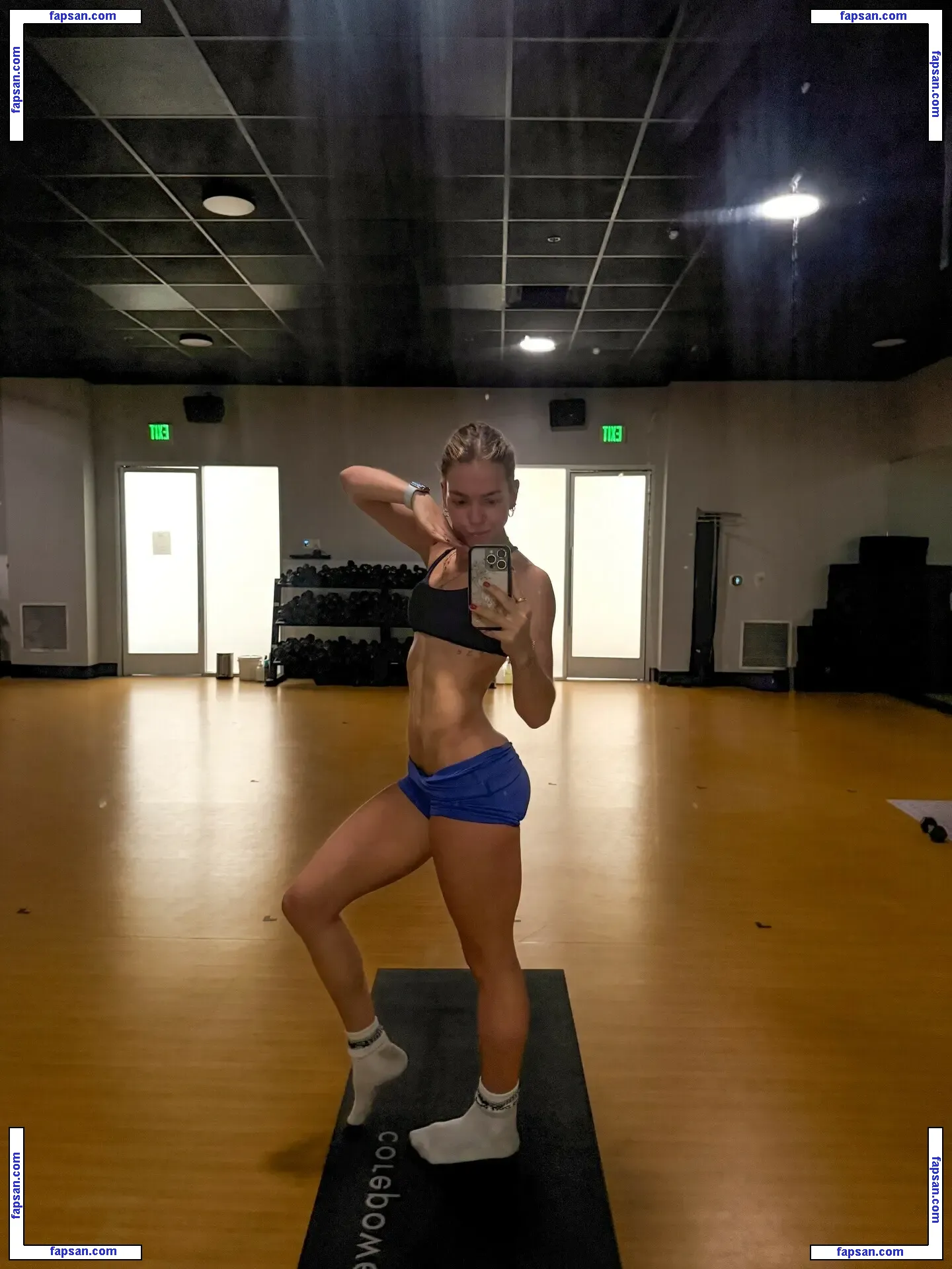 Hailey Fernandes nude photo #0003 from OnlyFans