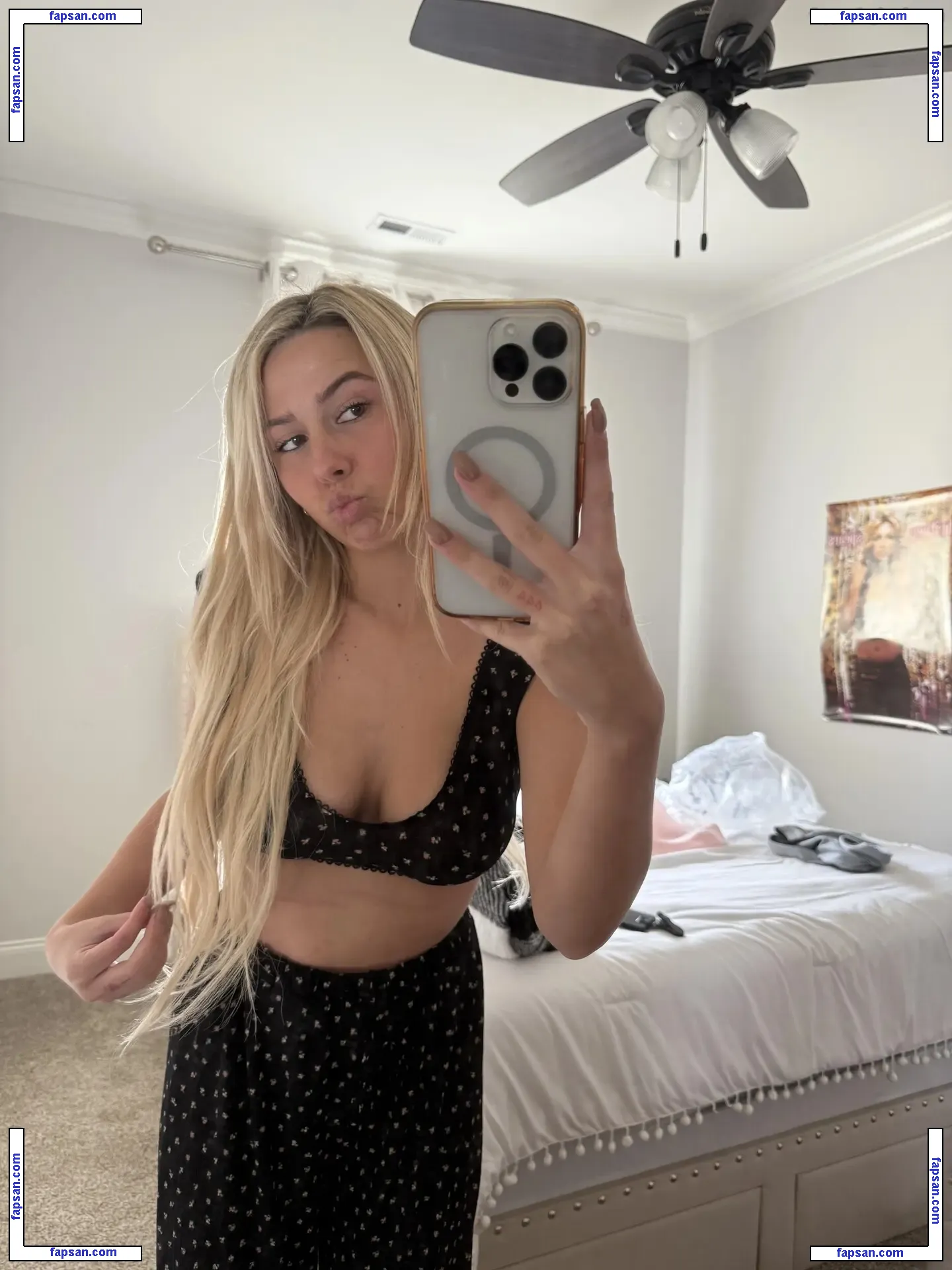 Hailey Welch (Hawk Tuhh Girl nude photo #0005 from OnlyFans