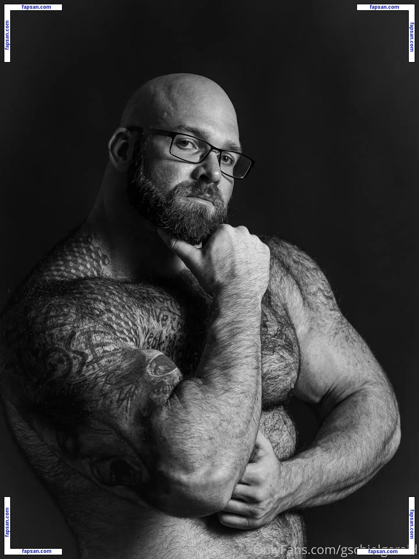 hairy_musclebear nude photo #0019 from OnlyFans