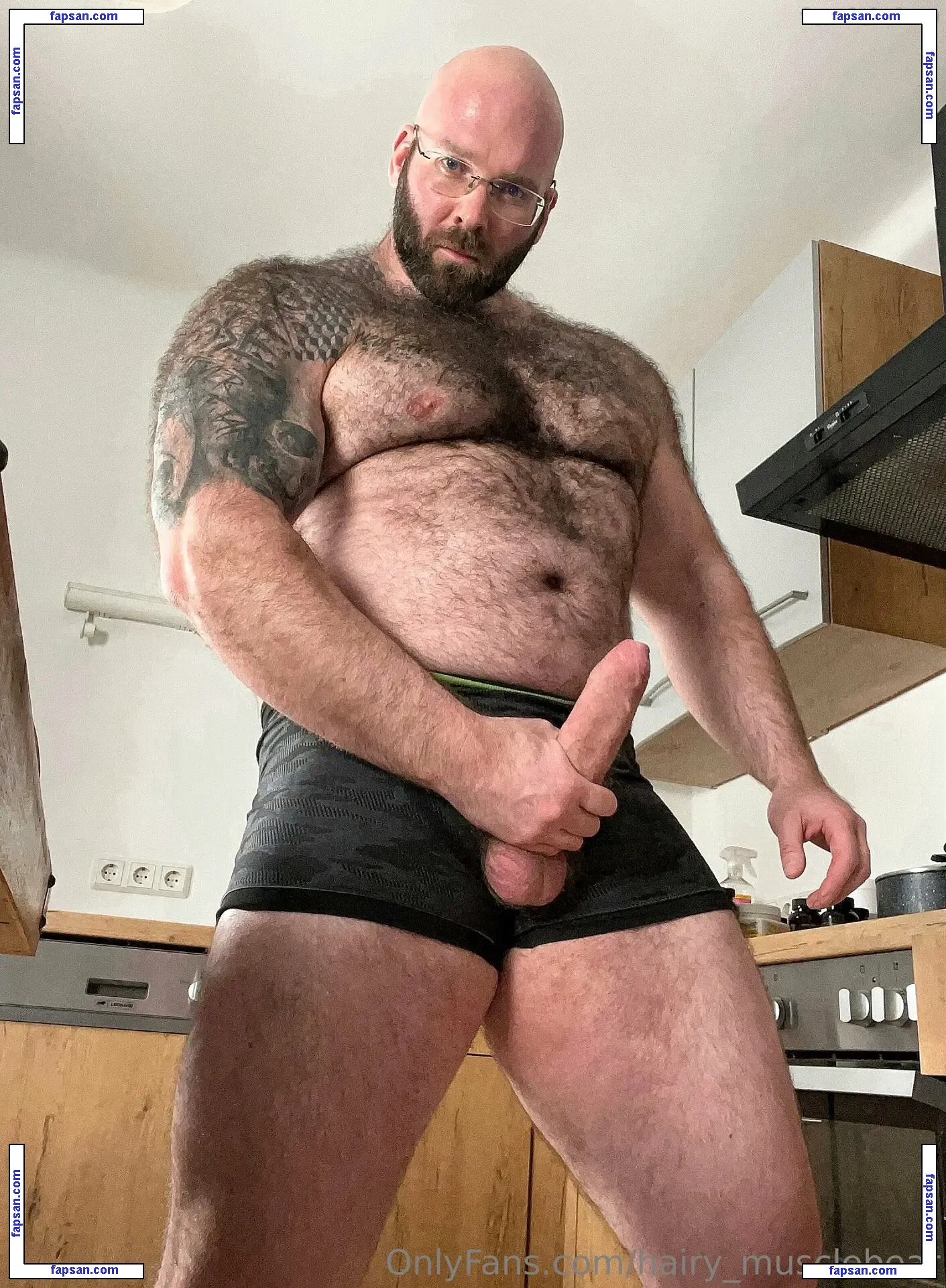 hairy_musclebear nude photo #0033 from OnlyFans