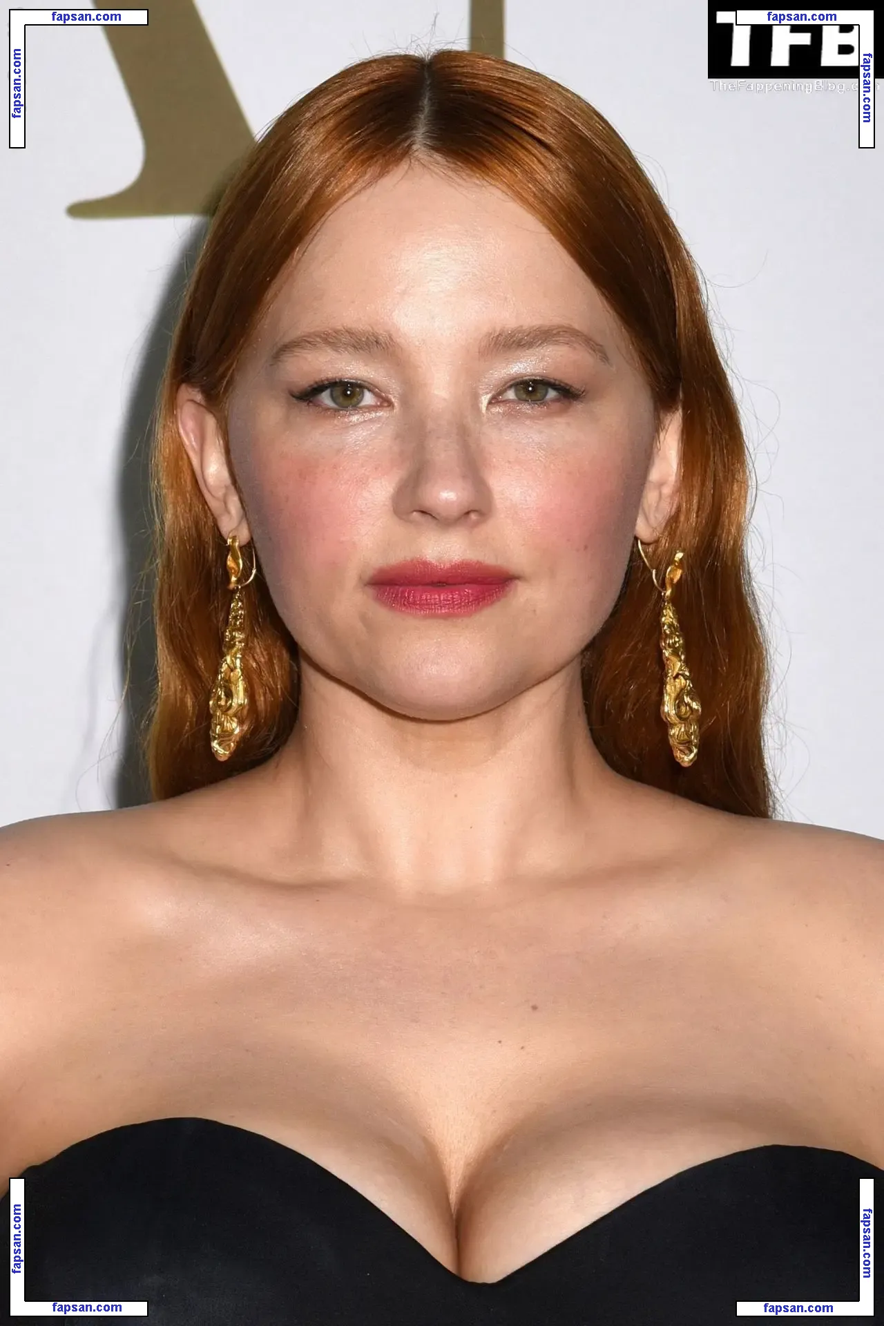 Haley Bennett nude photo #0236 from OnlyFans