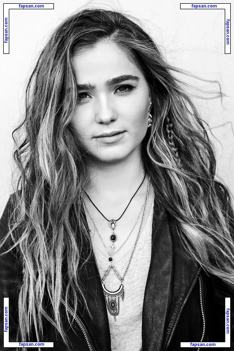 Haley Lu Richardson nude photo #0126 from OnlyFans