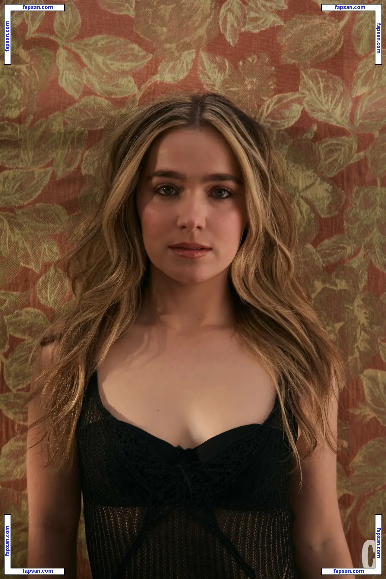 Haley Lu Richardson nude photo #0384 from OnlyFans