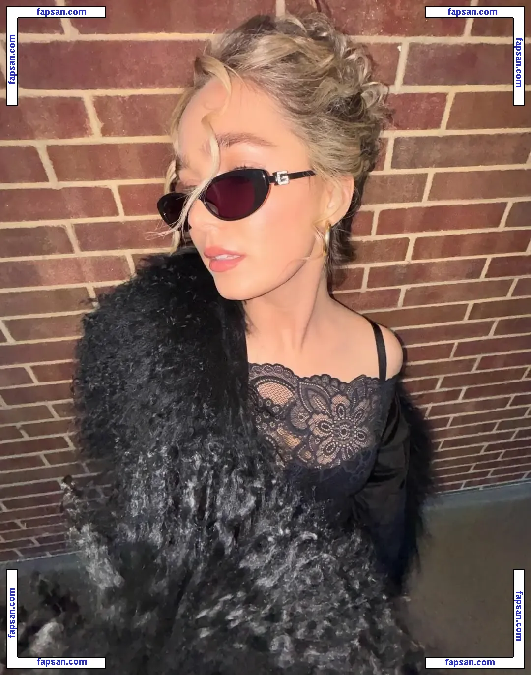 Haley Lu Richardson nude photo #0389 from OnlyFans