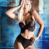 Haley Tingle голая #0020