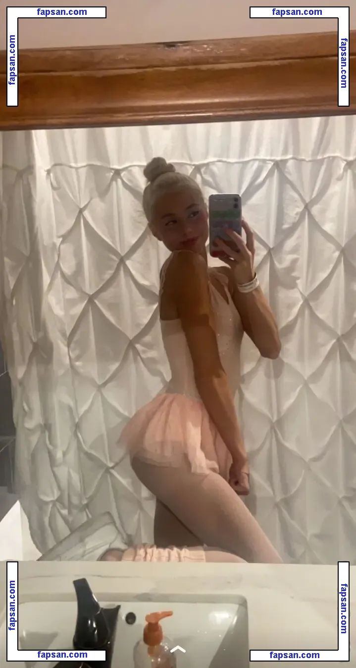 Haleyandersn nude photo #0007 from OnlyFans