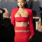 Halle Bailey голая #0382