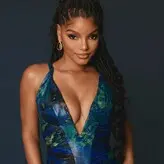 Halle Bailey голая #0846