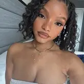 Halle Bailey голая #0927