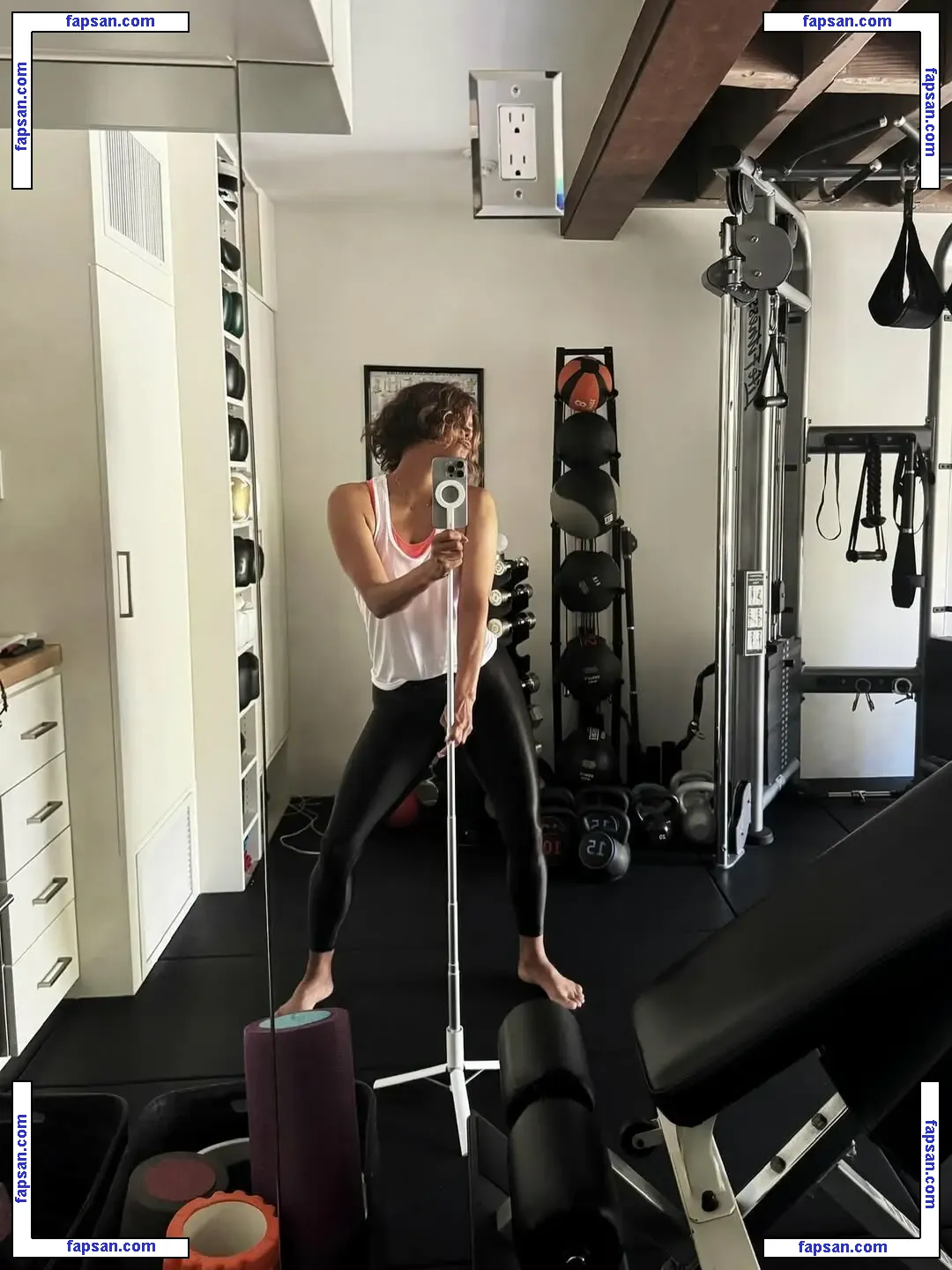 Halle Berry nude photo #1634 from OnlyFans