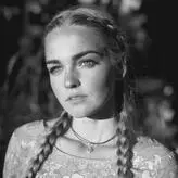 Hallea Jones nude #0018