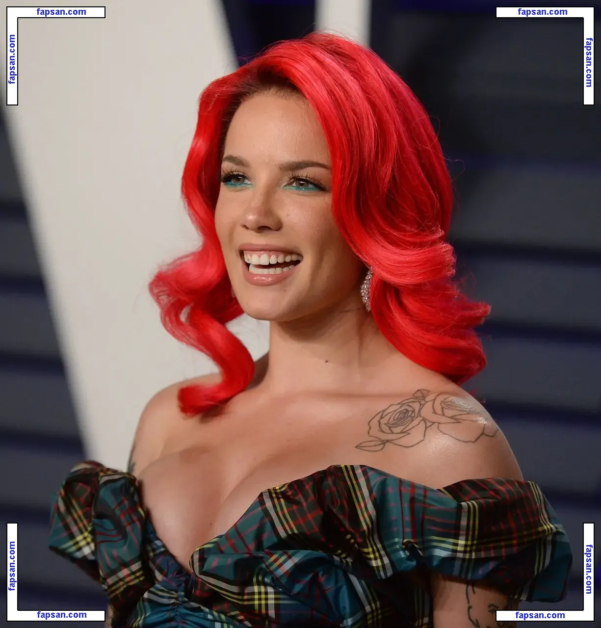Halsey nude photo #0001 from OnlyFans