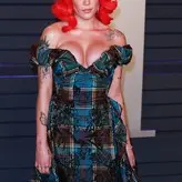 Halsey голая #0026