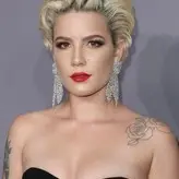 Halsey голая #0444