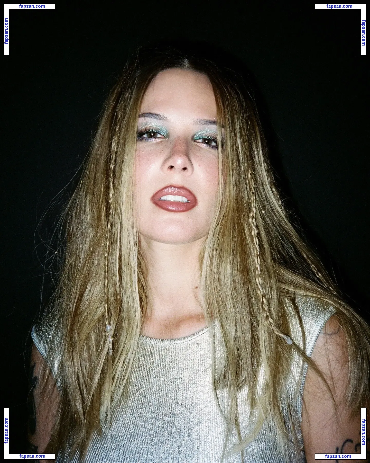 Halsey nude photo #2485 from OnlyFans