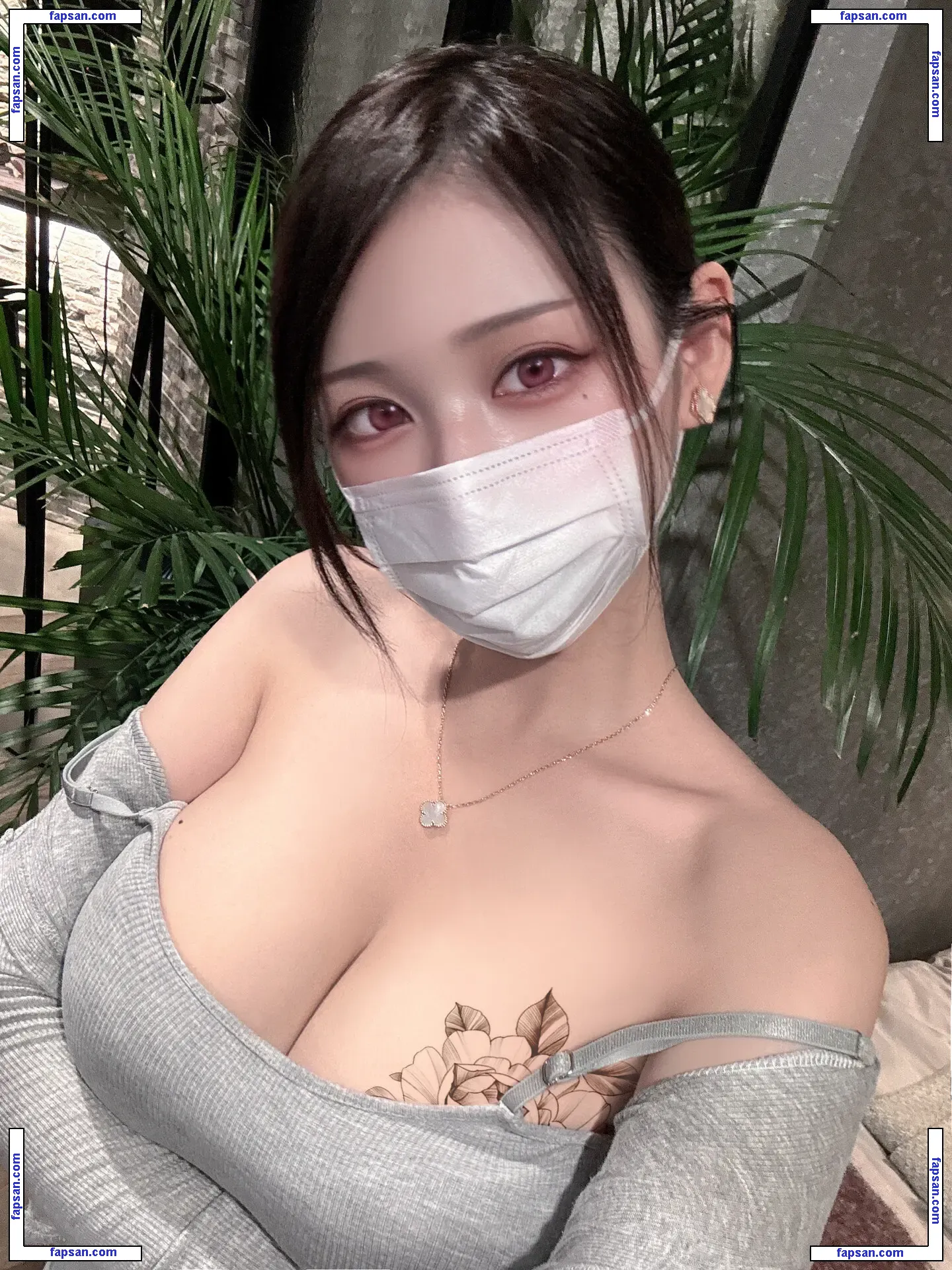 華子狐 / hanakon / 875cos nude photo #0013 from OnlyFans