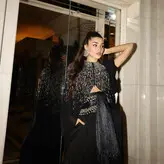 Hande Ercel голая #0013