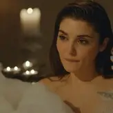 Hande Ercel голая #0102