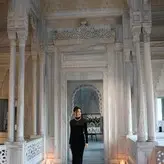 Hande Ercel голая #0125