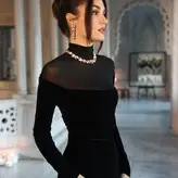 Hande Ercel голая #0126