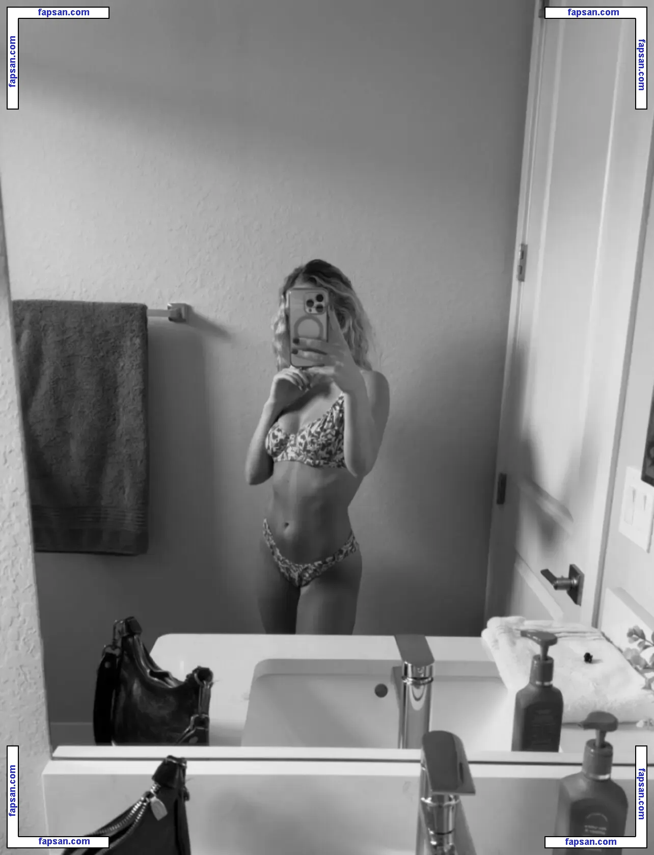 Hanna Haneberg голая фото #0005 с Онлифанс