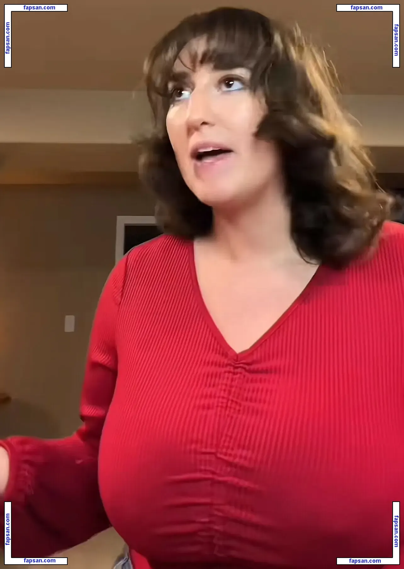 Hannah Brown nude photo #0161 from OnlyFans