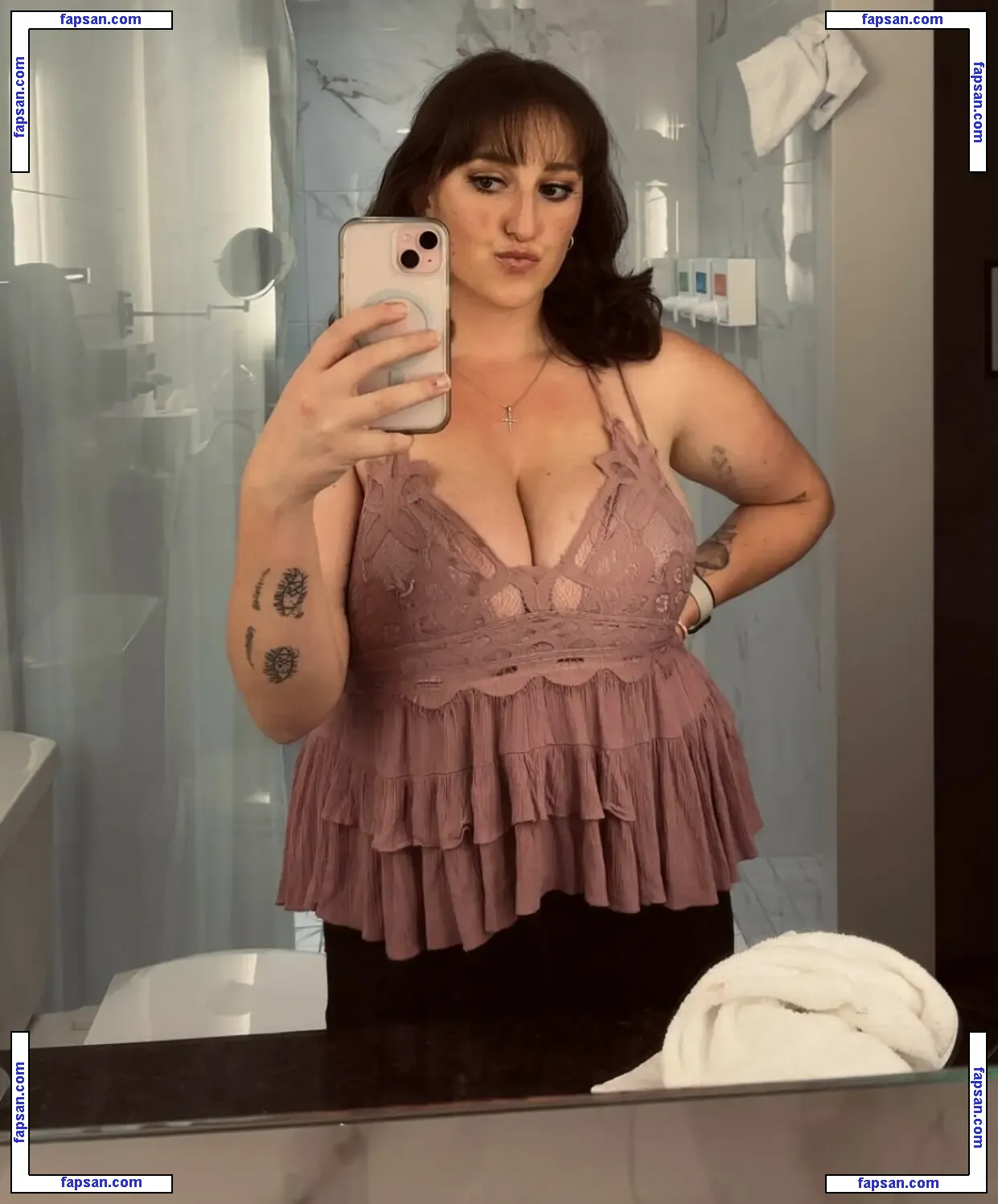 Hannah Brown nude photo #0162 from OnlyFans