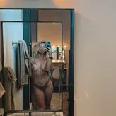 Hannah Cook nude #0008