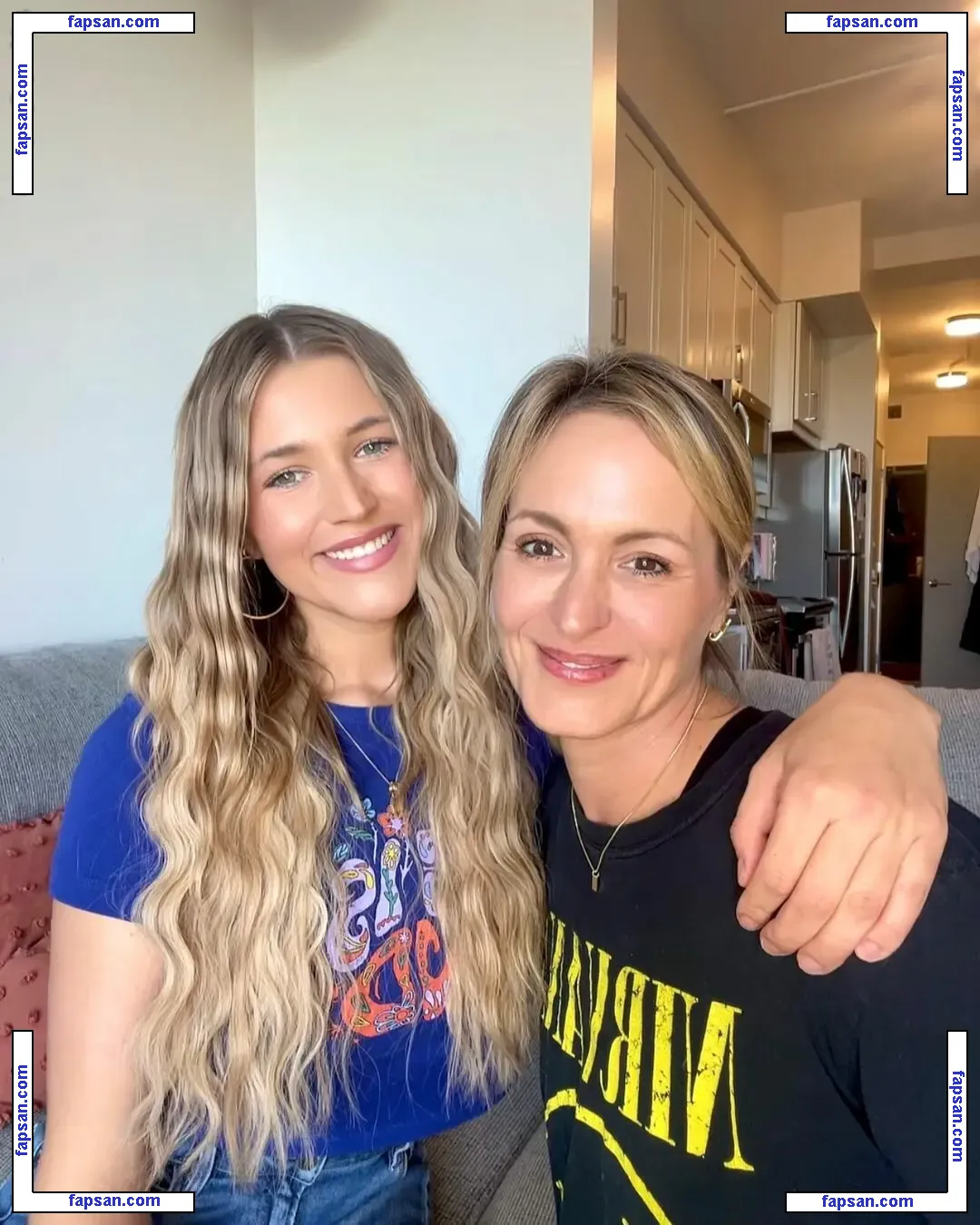 Hannah Jiles nude photo #0003 from OnlyFans