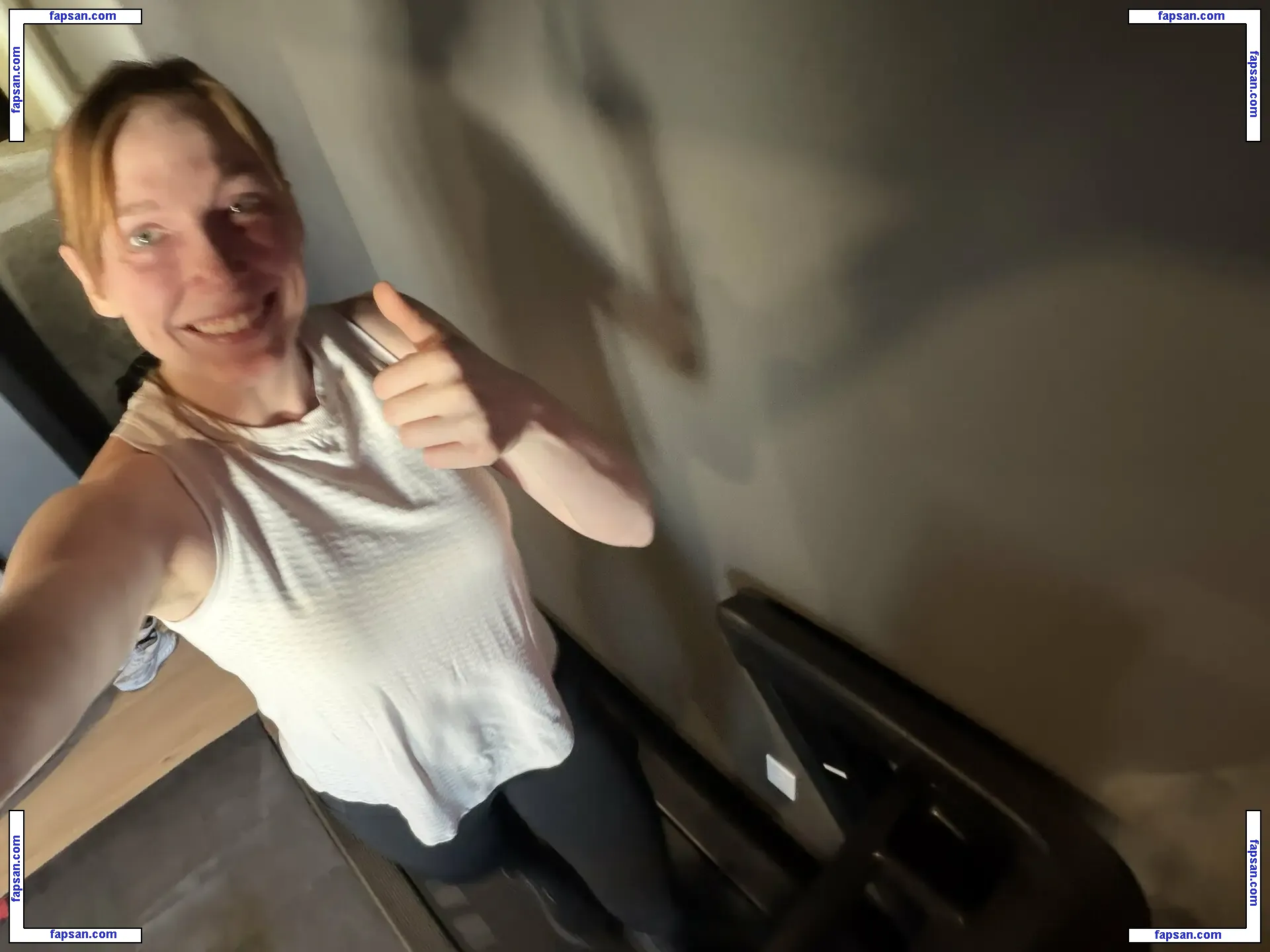 Hannah Pearl Davis голая фото #0008 с Онлифанс