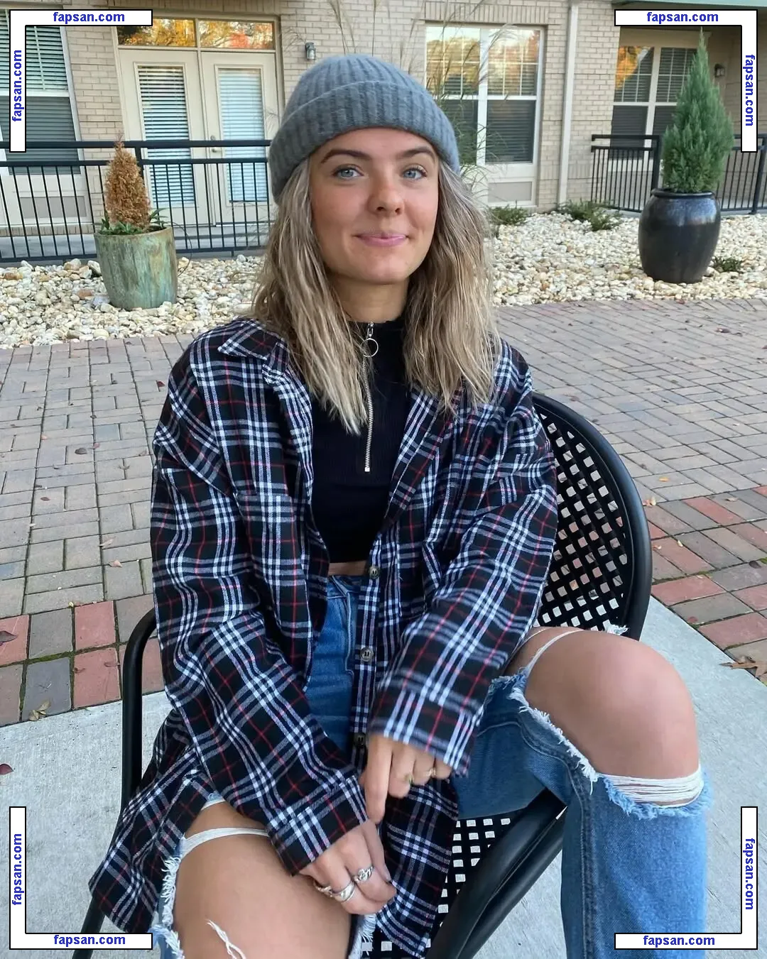 Hannah Schlenker голая фото #0013 с Онлифанс