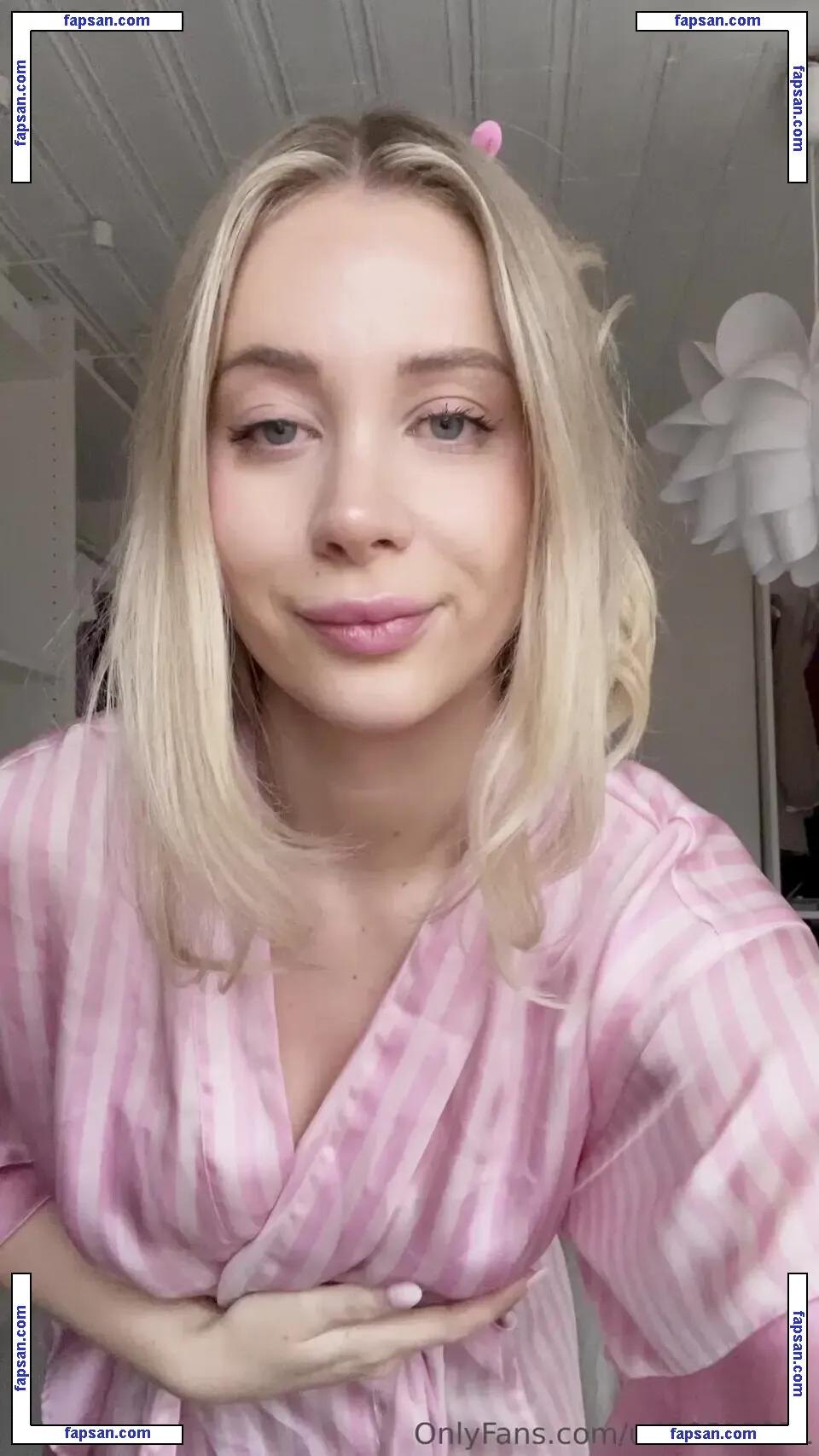 Hannah Sofia nude photo #0015 from OnlyFans