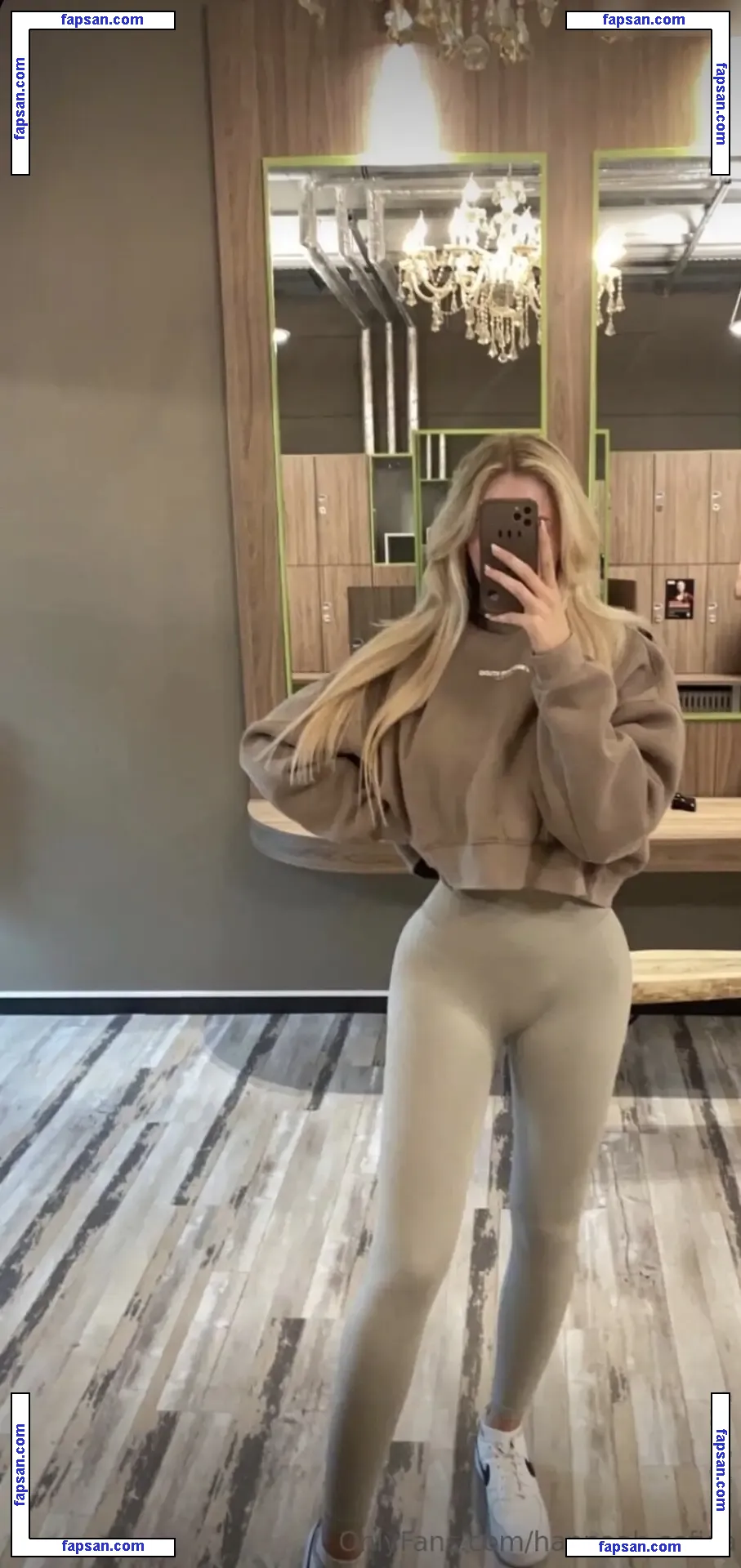 Hannah Sofia nude photo #0021 from OnlyFans