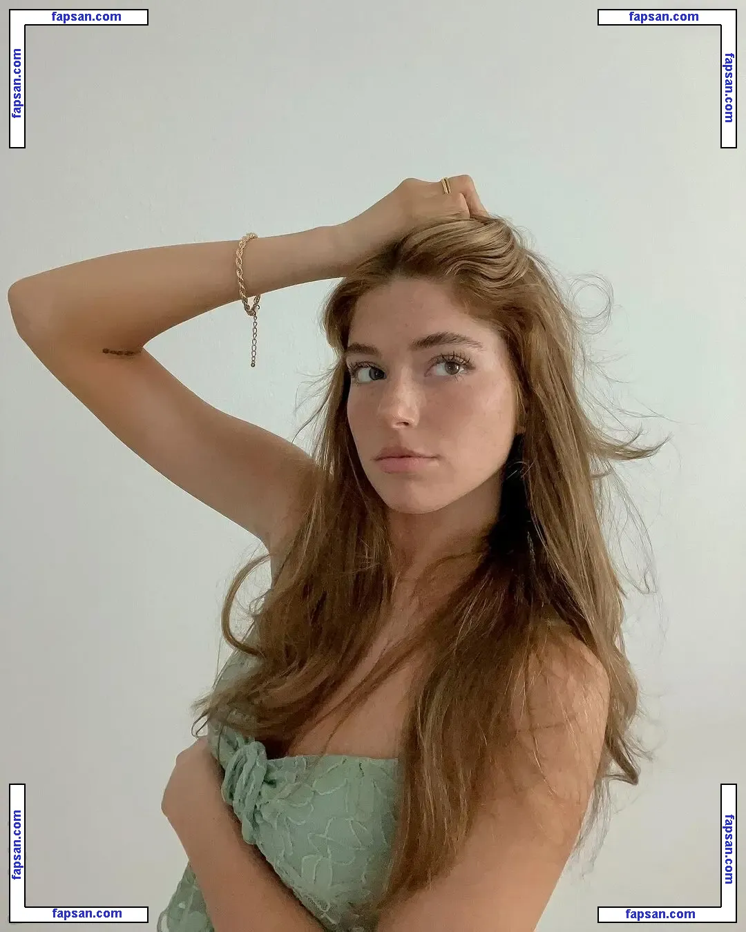 Hannah Stein nude photo #0038 from OnlyFans