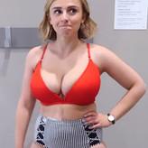 Hannah Witton голая #0005