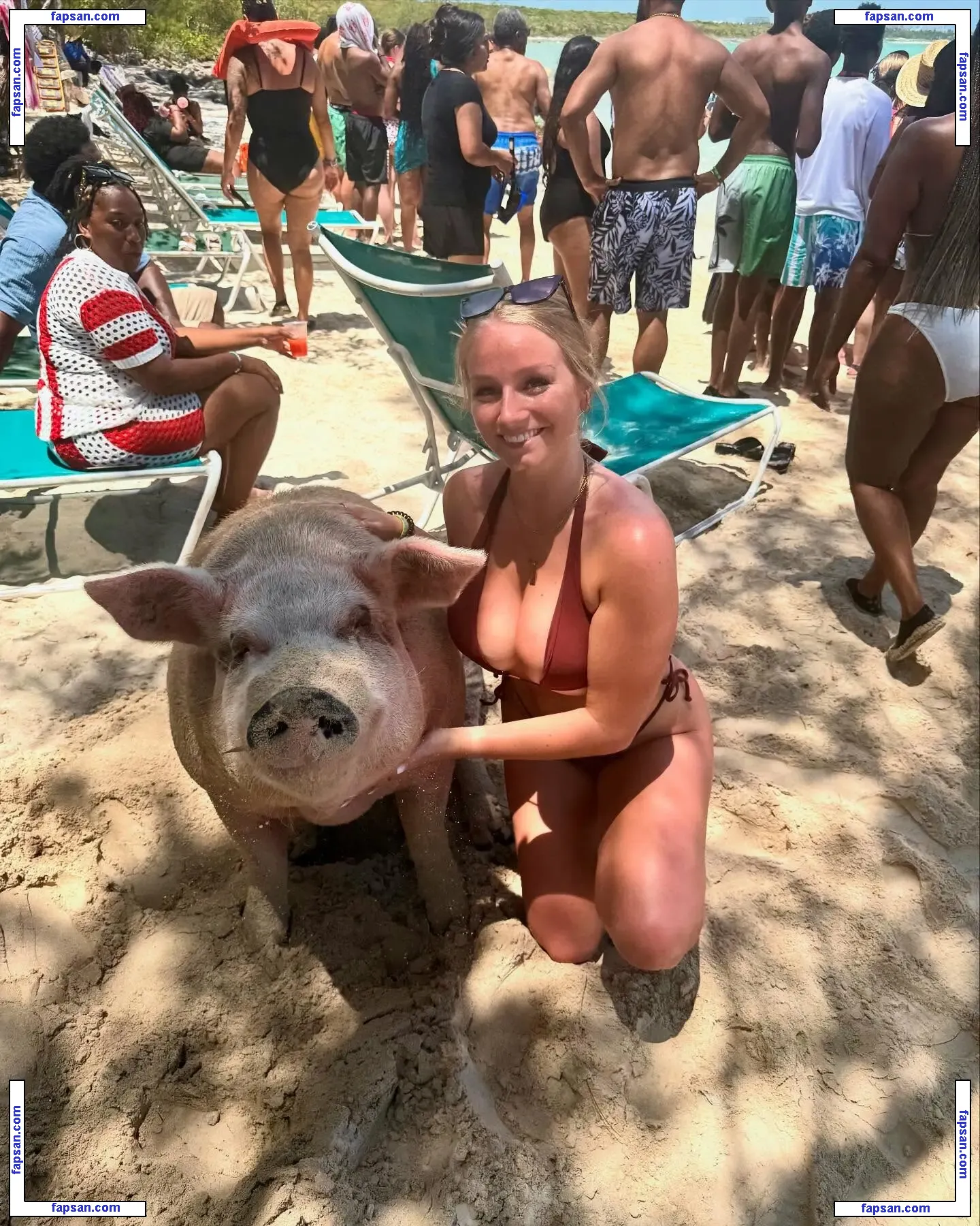 Hannah Woods nude photo #0158 from OnlyFans