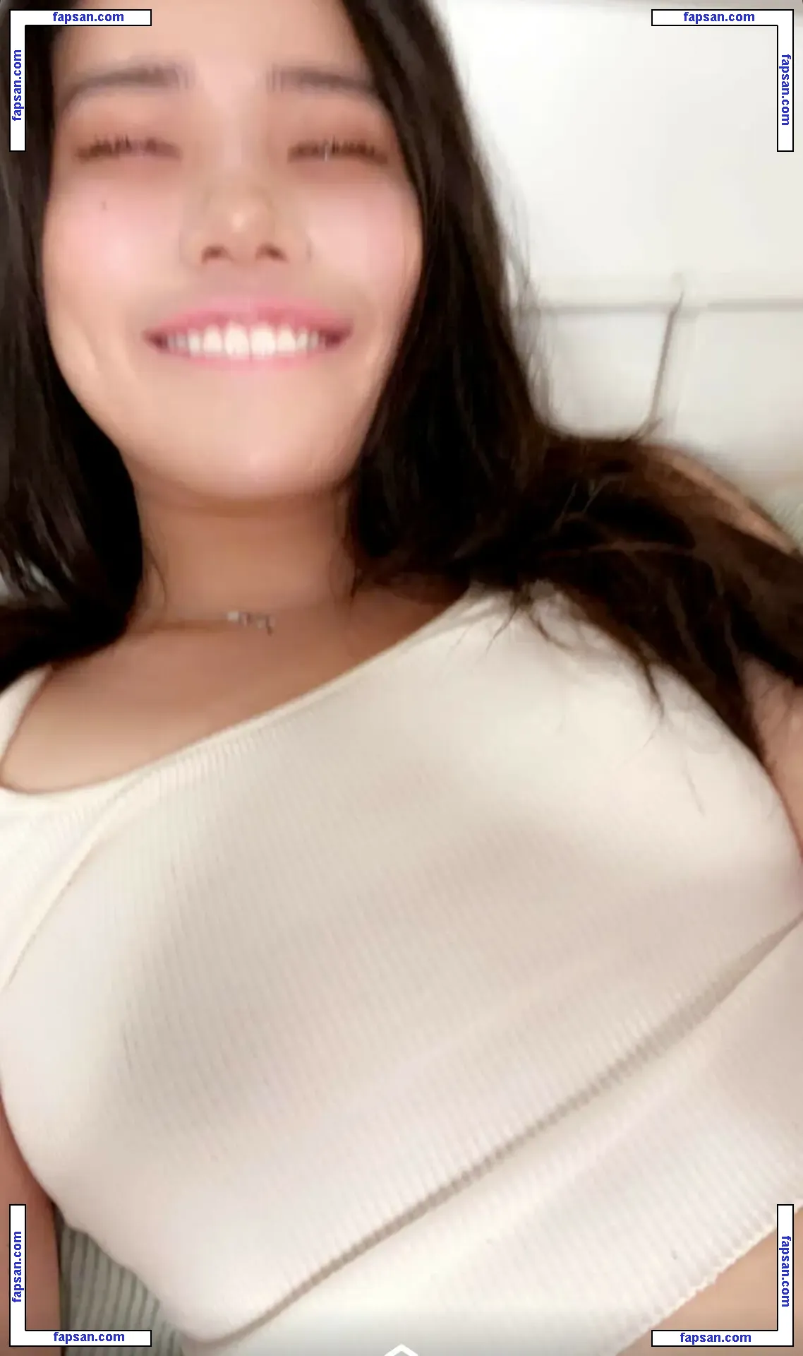 Hannahkae27 nude photo #0535 from OnlyFans