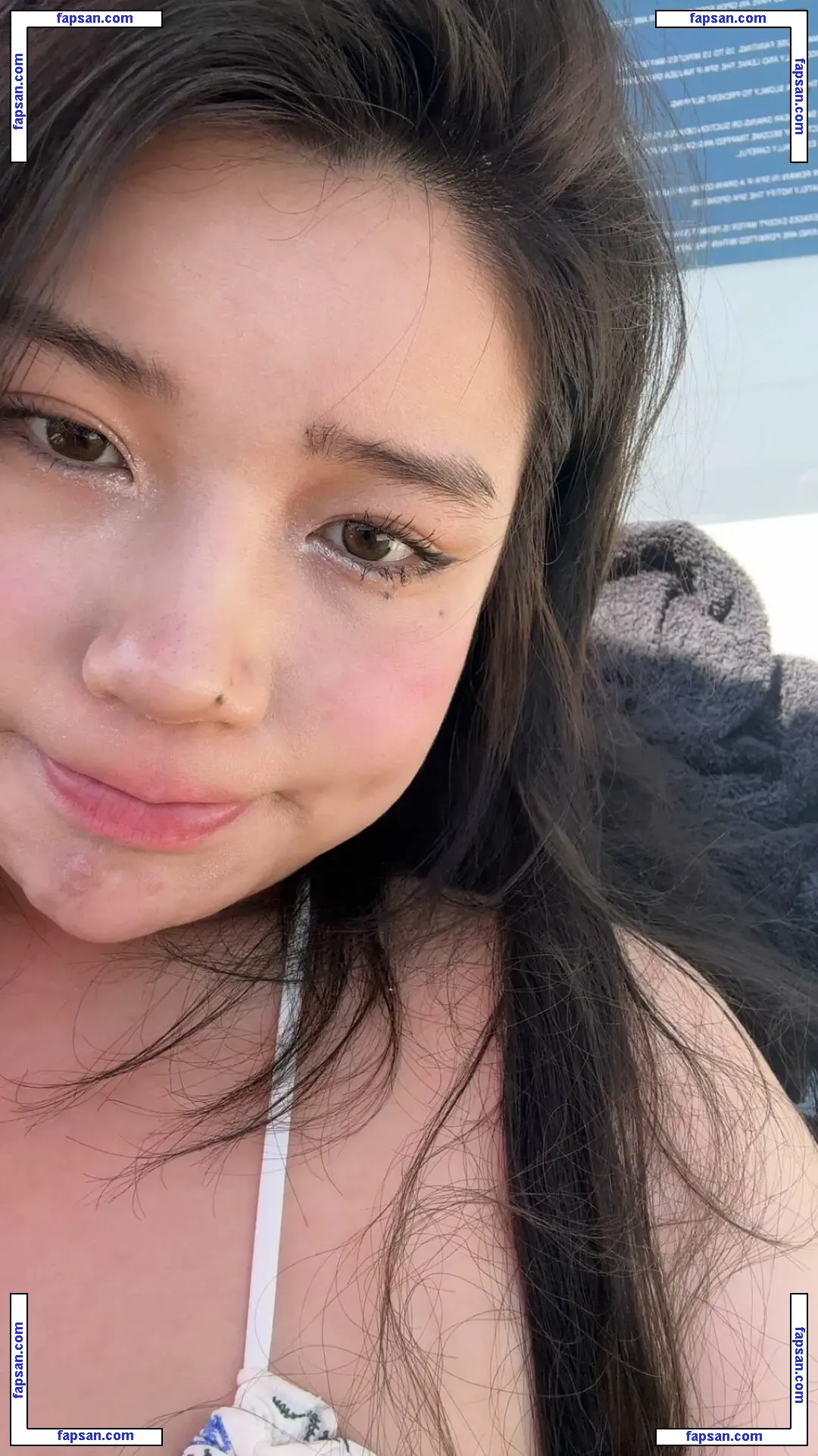 Hannahkae27 nude photo #0637 from OnlyFans