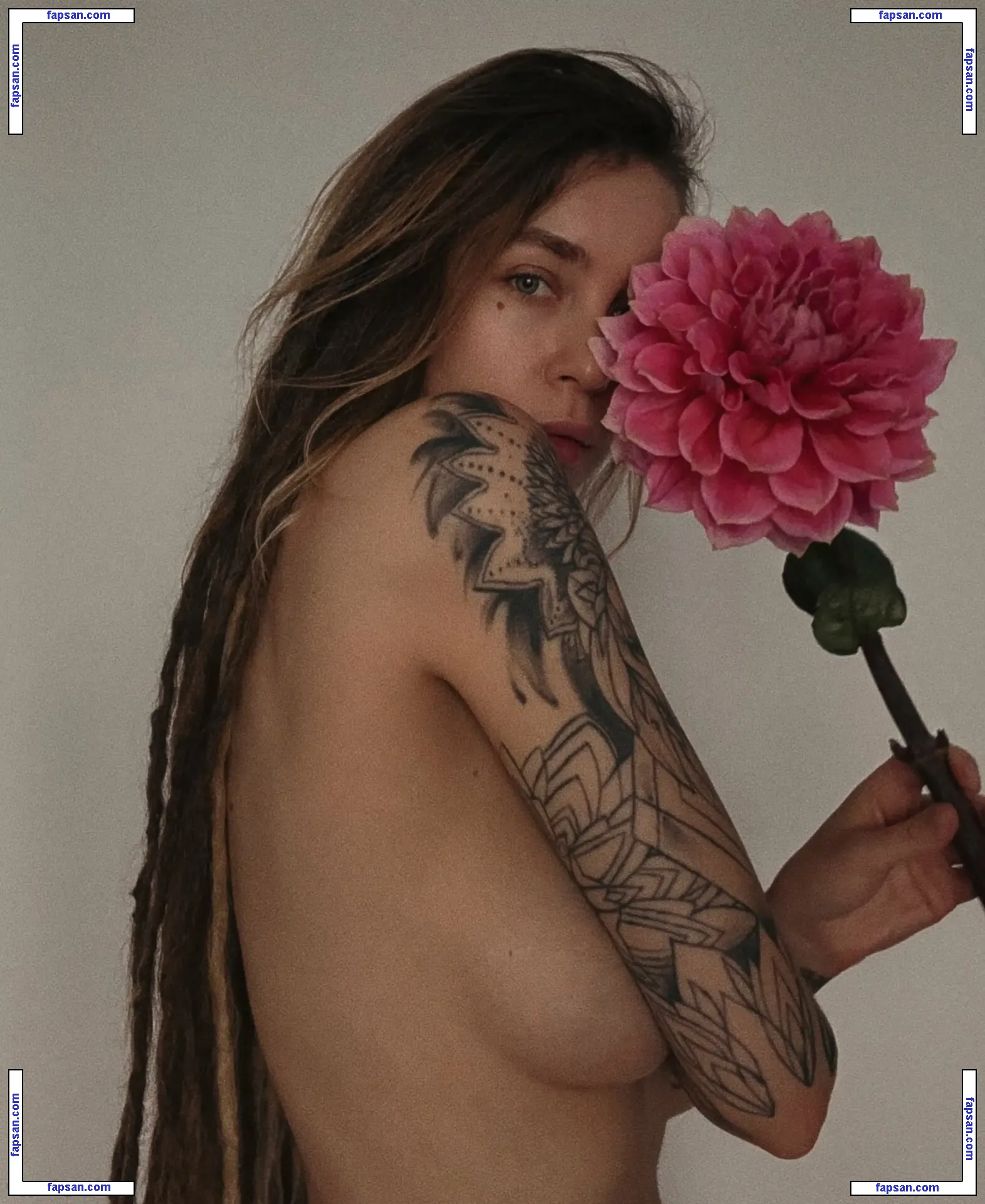 hannamykhailova nude photo #0007 from OnlyFans