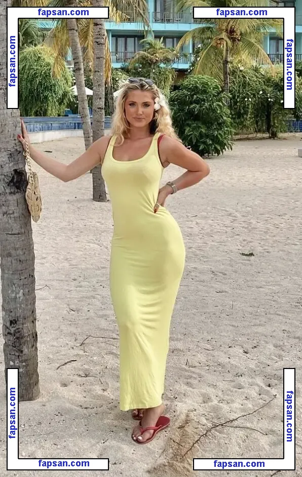 Hari Beavis nude photo #0082 from OnlyFans