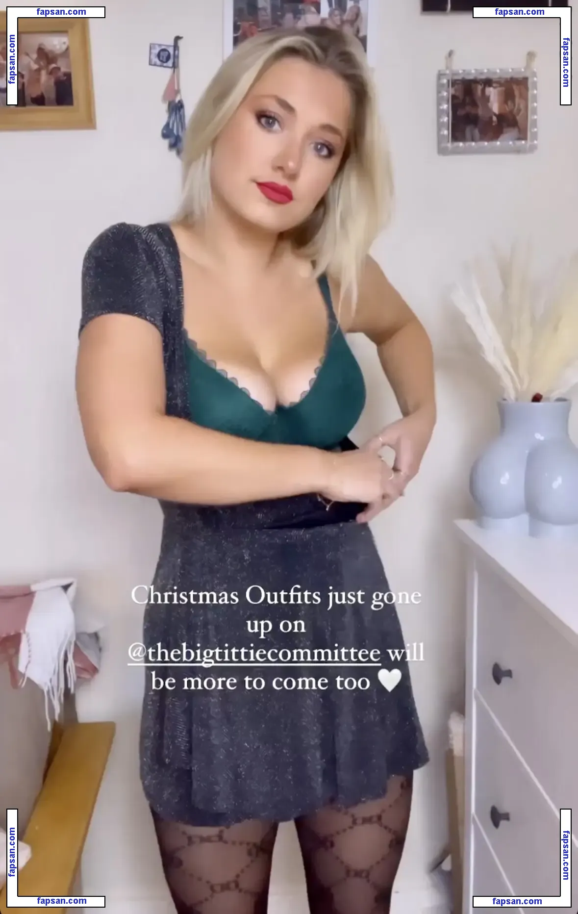 Hari Beavis nude photo #0135 from OnlyFans
