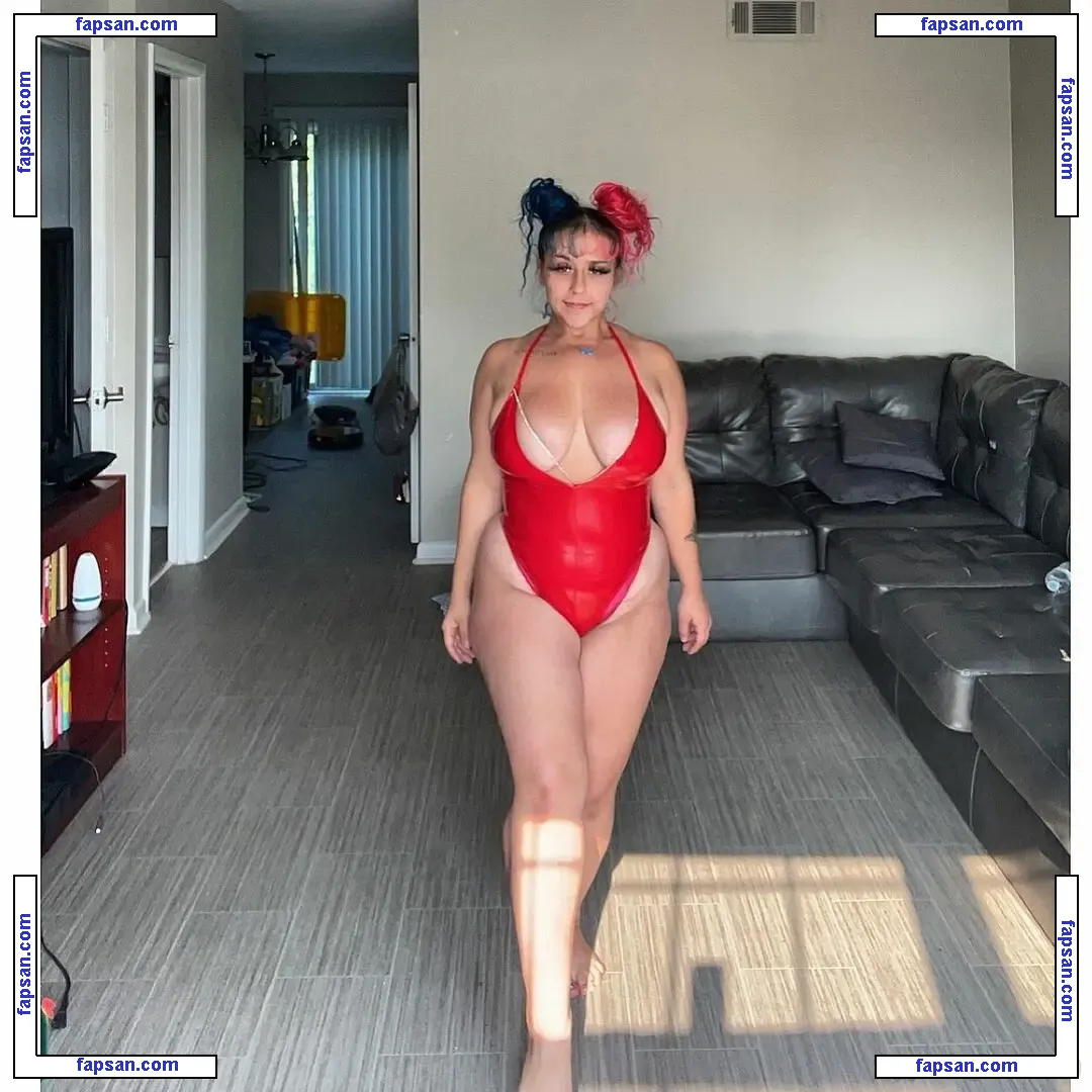 Harlee Queeni nude photo #0022 from OnlyFans