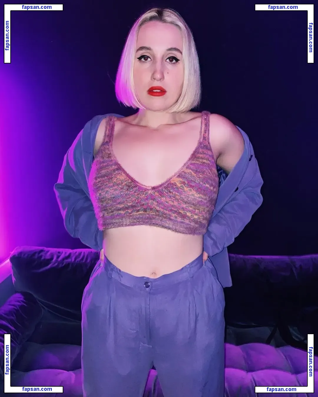 Harley Quinn Smith nude photo #0077 from OnlyFans