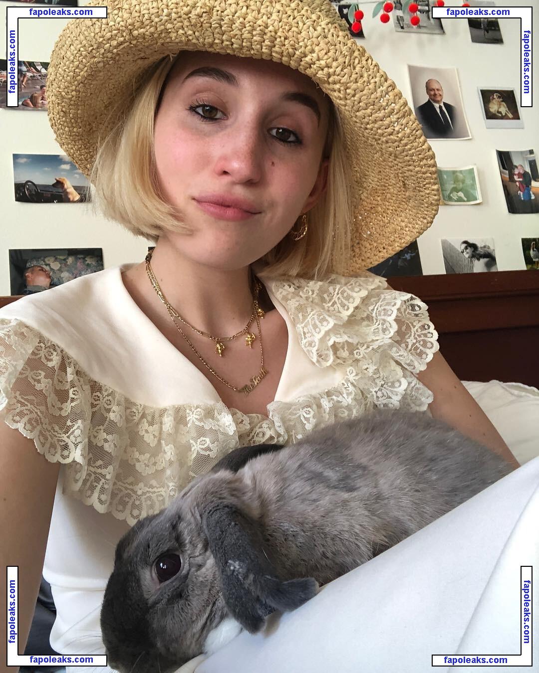 Harley Quinn Smith / harleyquinnsmith nude photo #0090 from OnlyFans