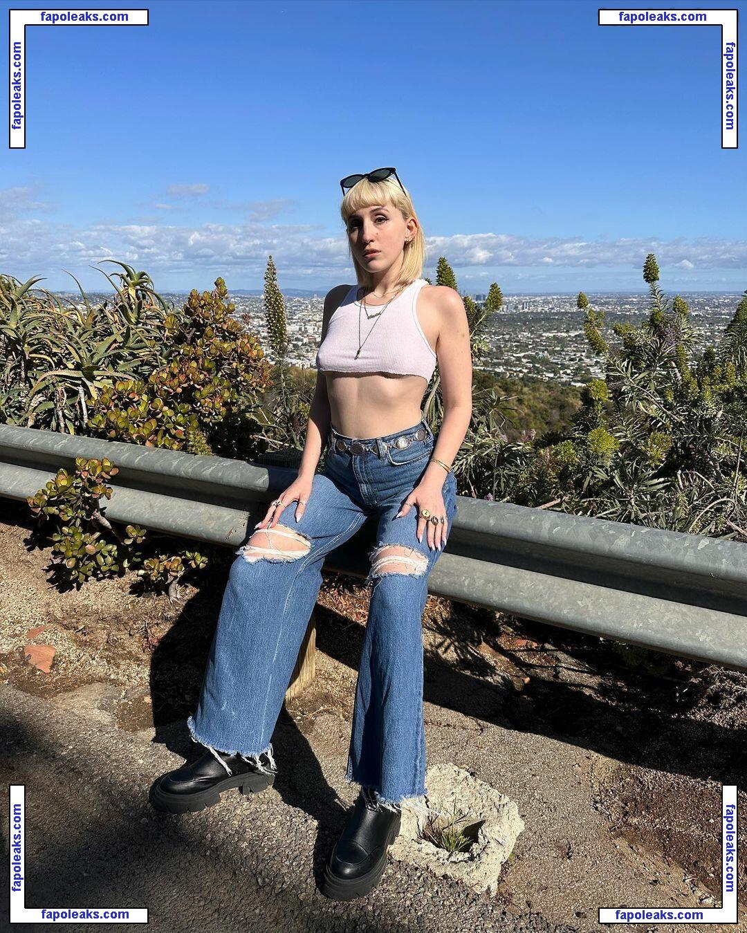 Harley Quinn Smith / harleyquinnsmith nude photo #0139 from OnlyFans